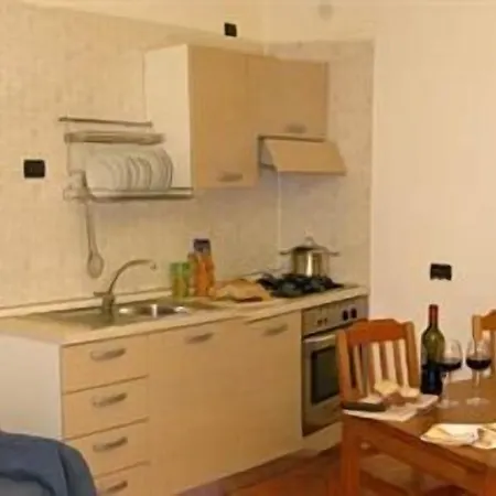 アパートホテル Andrea